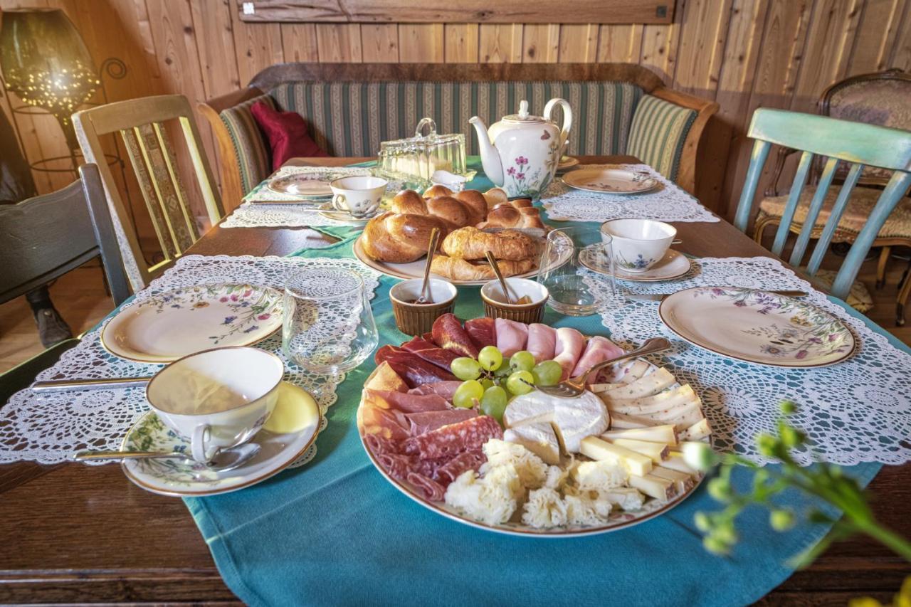 Bnb Deheimelig Huttwil Екстериор снимка