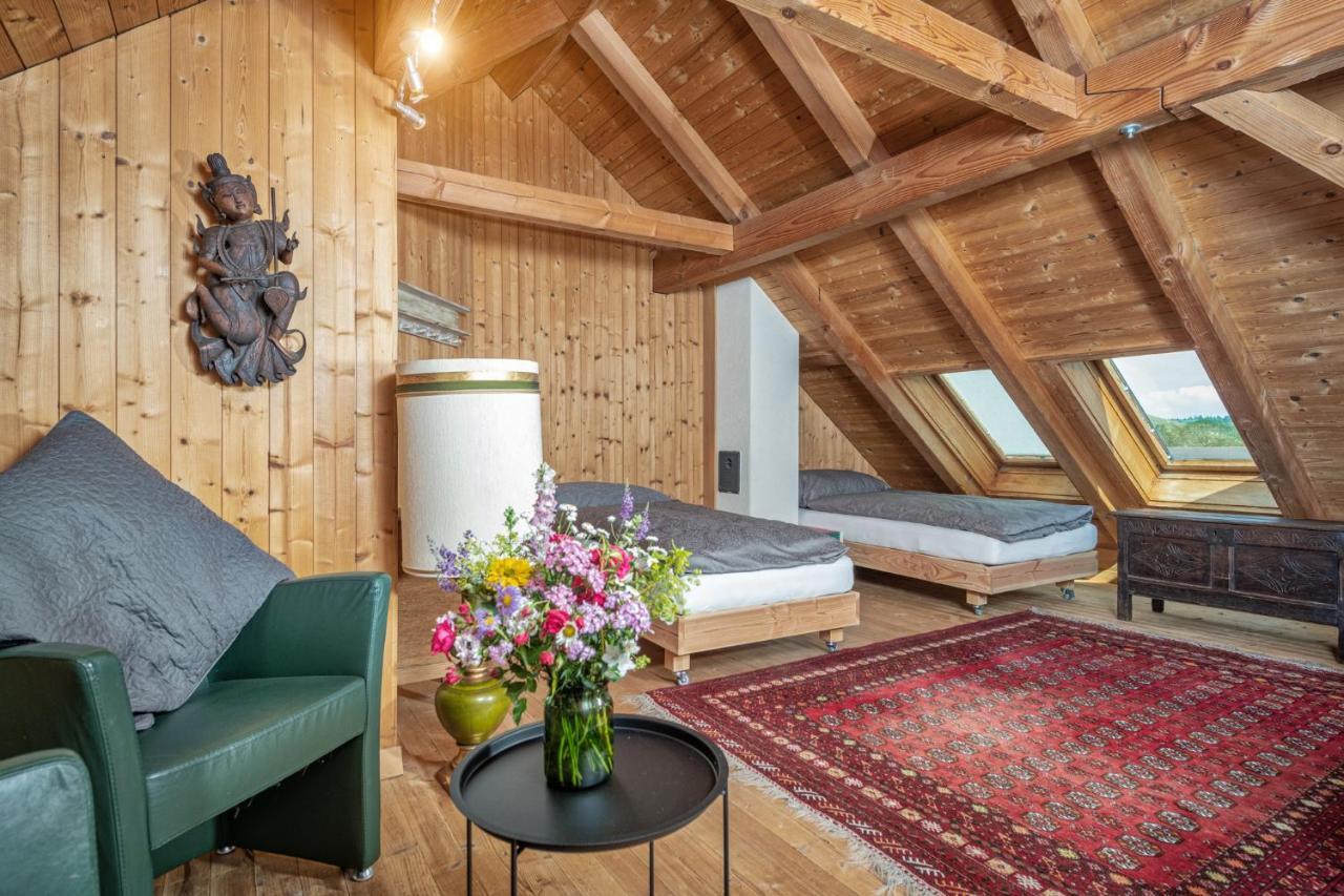 Bnb Deheimelig Huttwil Екстериор снимка